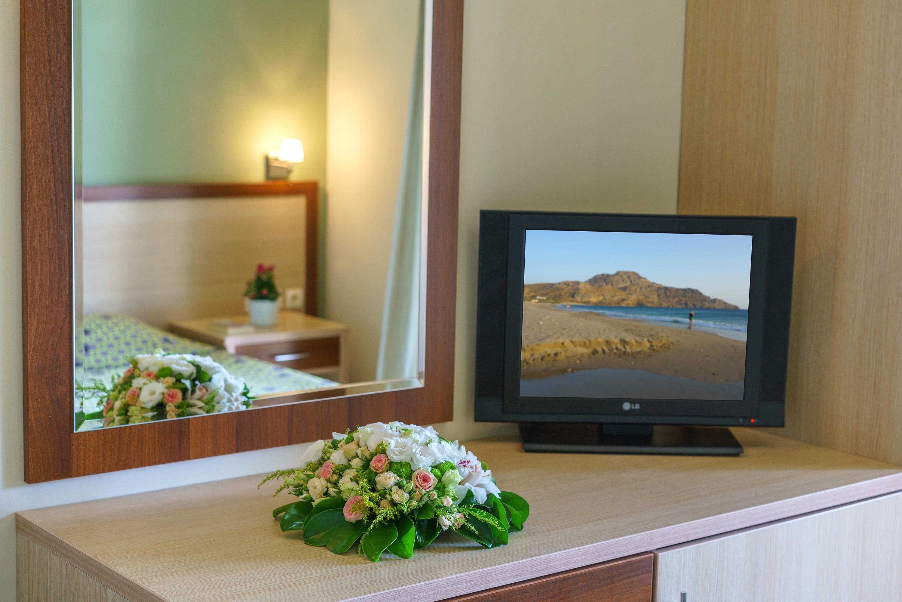 Alianthos Hotel 3*