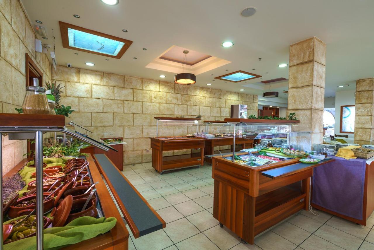Hotel Alianthos 3*